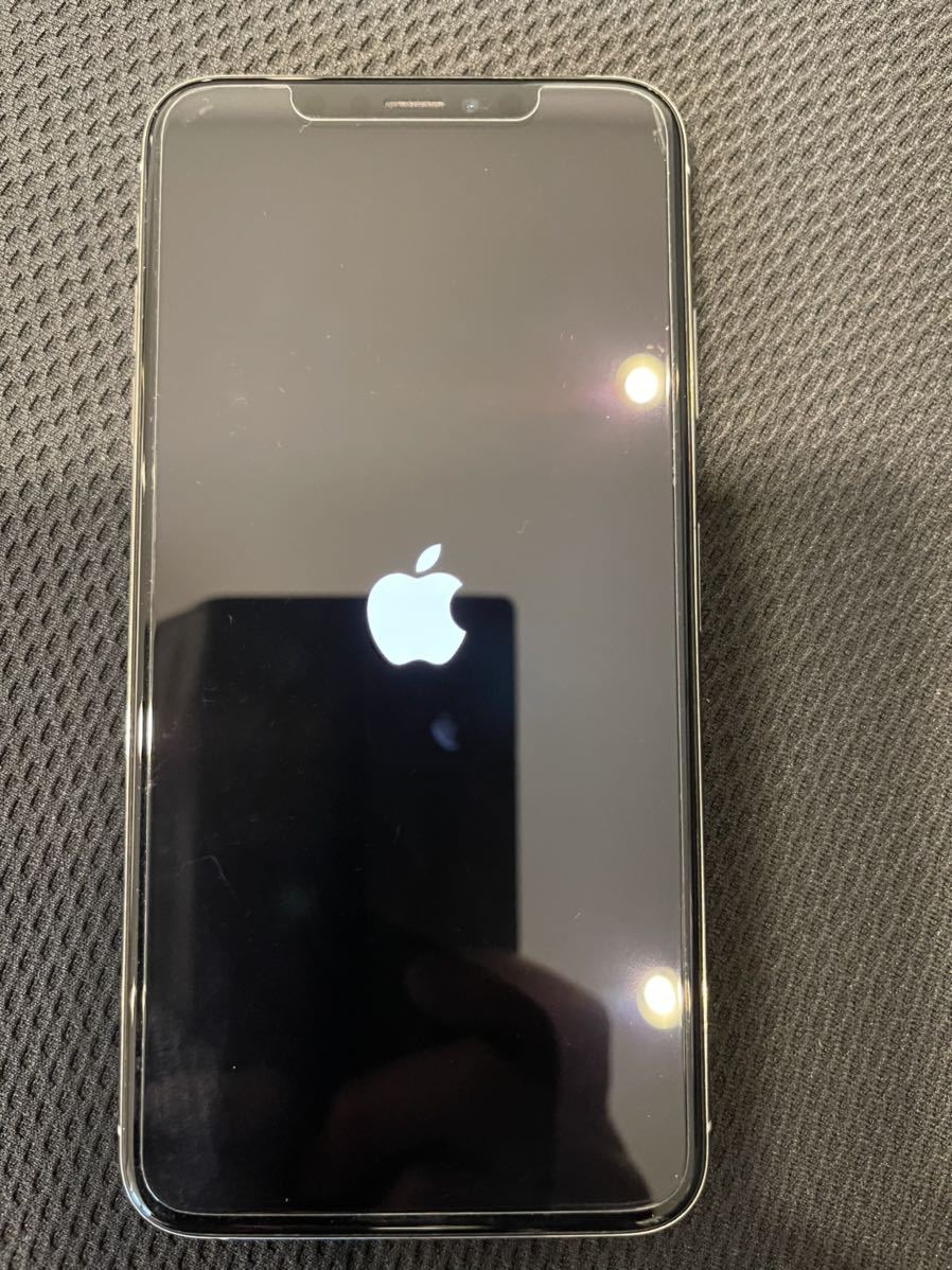 iPhoneXS Max 256GB Apple シルバー バッテリ94% www