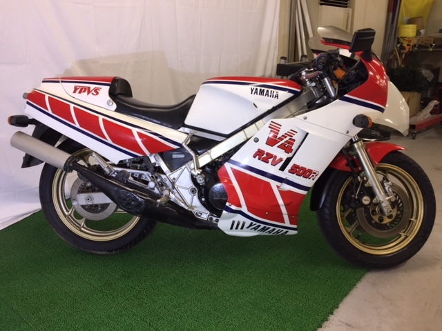帯広発 車 ヤマハ Rzv500r 型式51x 走行距離メーター表示3732km 1986年式 2ストエンジン 500cc 書類有 現状 売切 401cc 750cc 売買されたオークション情報 Yahooの商品情報をアーカイブ公開 オークファン Aucfan Com 帯広発 車 ヤマハ Rzv500r 型式51x 走行距離メーター表示3732km 1986年式 2ストエンジン 500cc 書類有 現状 売切 401cc 750cc 売買されたオークション情報 Yahooの商品情報をアーカイブ公開 オークファン Aucfan Com