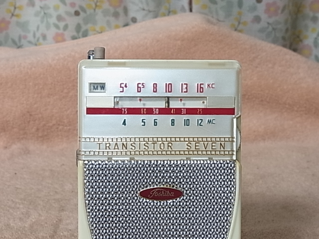 TOSHIBA 東芝 【7TP-382(S)】 昭和の珍品 MW/SW アンティーク TOSHIBA 東芝 【7TP-382(S)】 昭和の珍品 MW/SW アンティーク