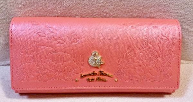 驚きの値段 新品未使用★サマンサ＆ディズニー★アリエル かぶせ型長財布★ピンク　ラッピング 財布