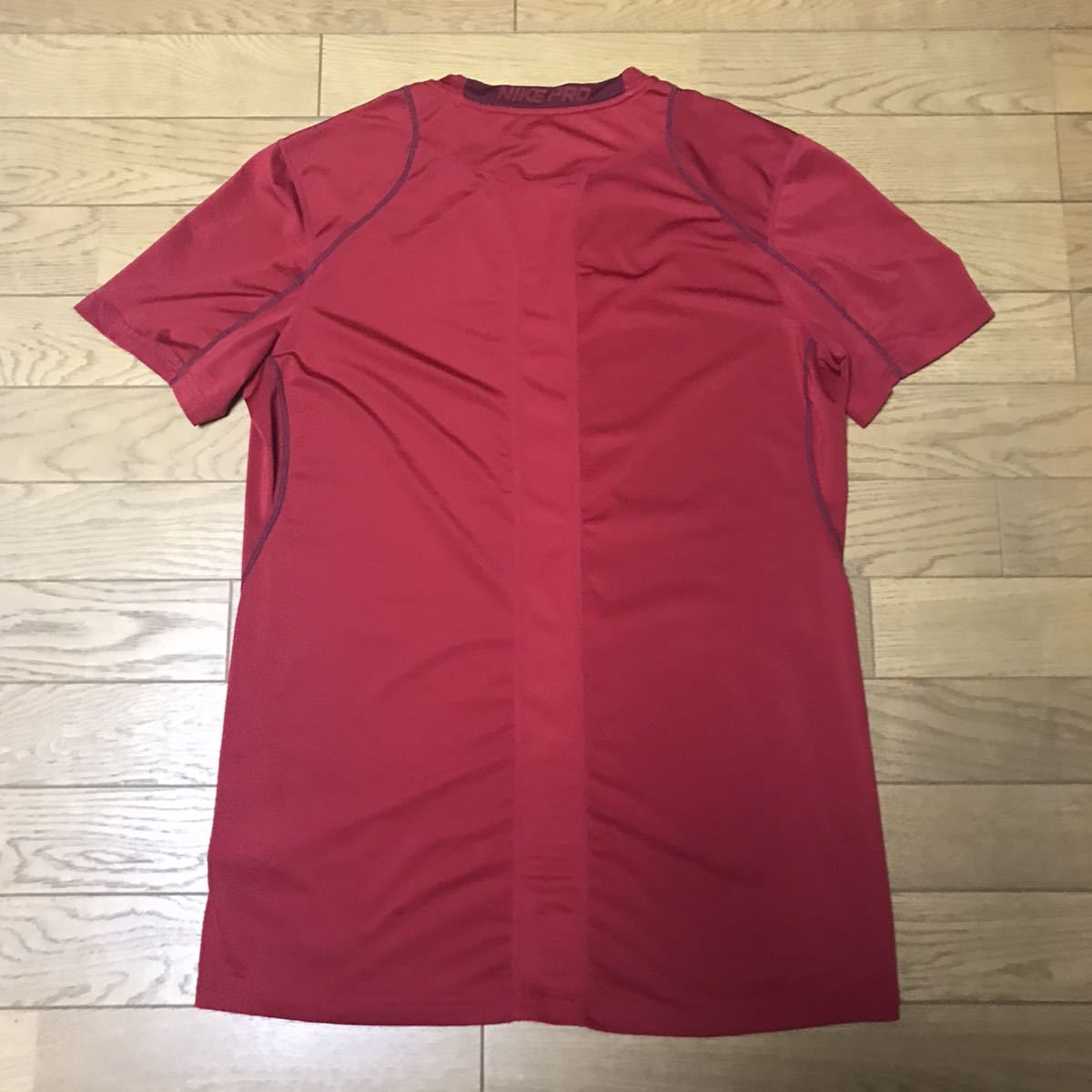 NIKE PRO MEN’S DRU-FIT FUTTED SHORT SLEEVE COMPRESSION SHIRTS size-M(着丈70身幅50) 中古(美品) 送料無料 NCNR