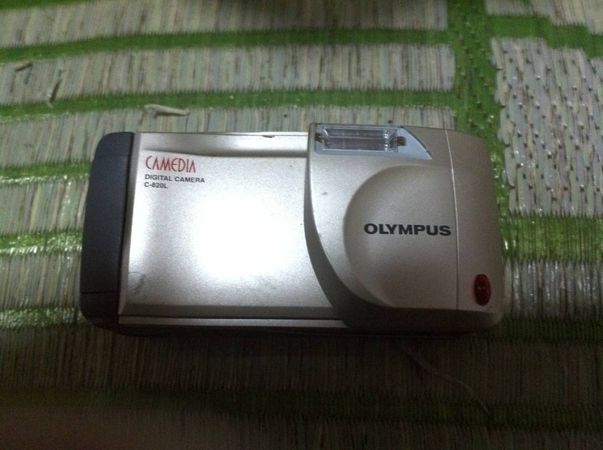 OLYMPUSkya media C-820L compact digital camera junk 