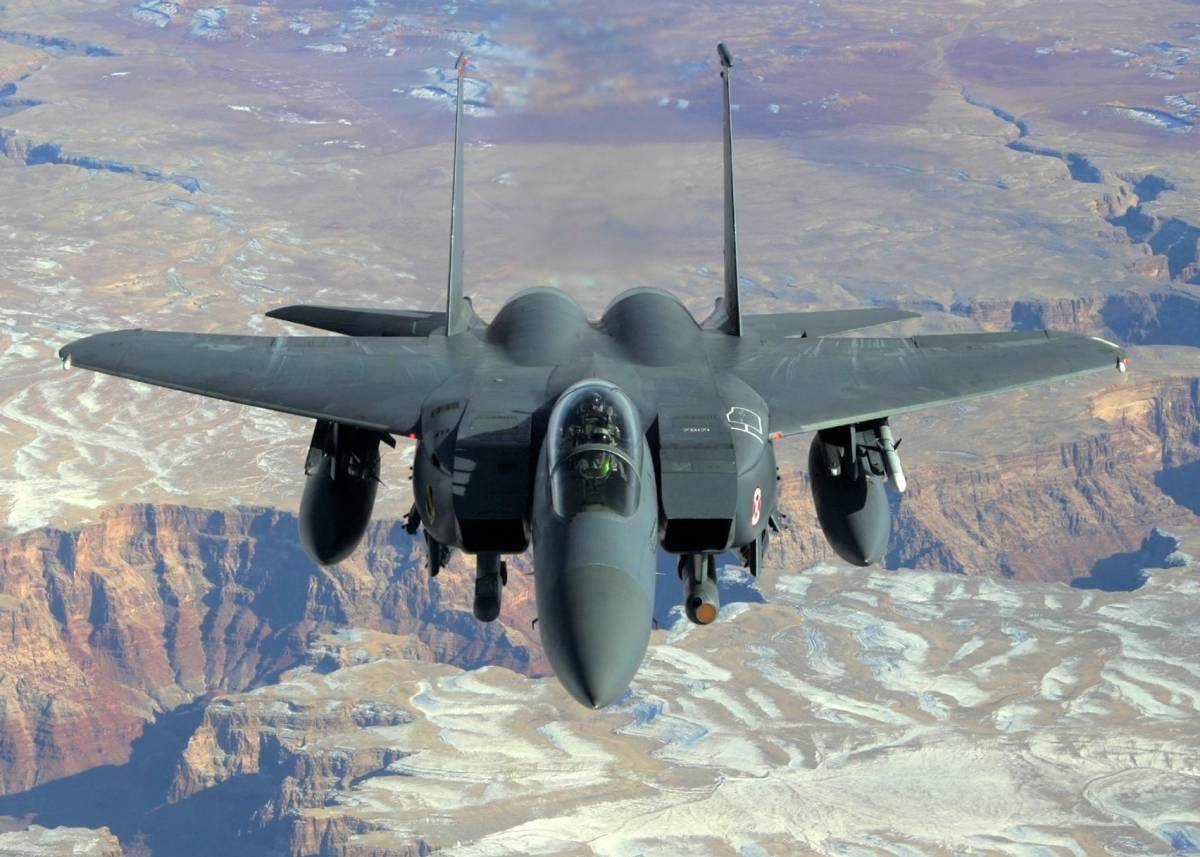 開店記念セール 戦闘機 ポスター サイズ 光沢高画質印刷 F 15 E 4 検