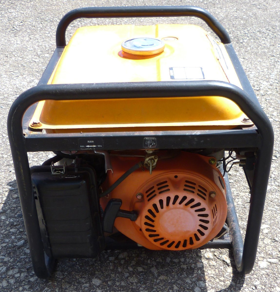 ☆NAKATOMI ナカトミ 50/60Hz エンジン発電機【EG-2000】USED品