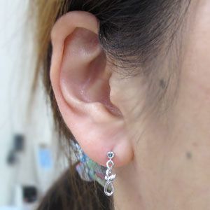 楽天市場】プラチナ アクアマリンサンタマリア ピアス ヘビ 蛇