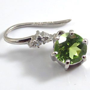 ペリドット ピアス 一粒 シンプル フックピアス K10 | mekimi.co.il