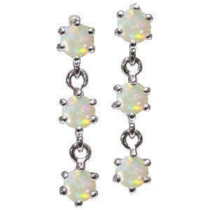 プラチナ ピアス トリロジーピアス オパール ピアス クリスマス