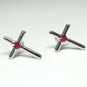 ルビーピアス クロス プラチナ クリスマス ポイント消化