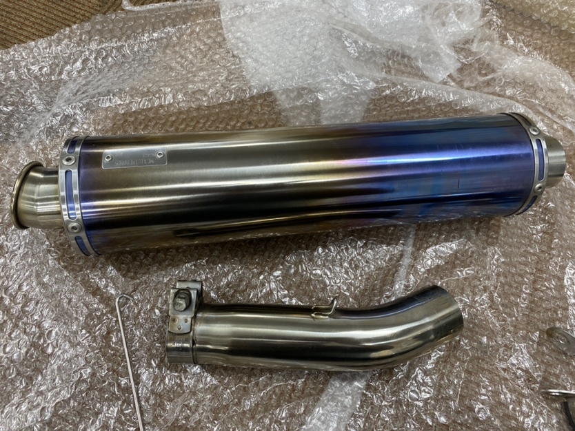 ホンダ(HONDA)CB400SF.SB NC42.スリップオン.マフラー.サイレンサー