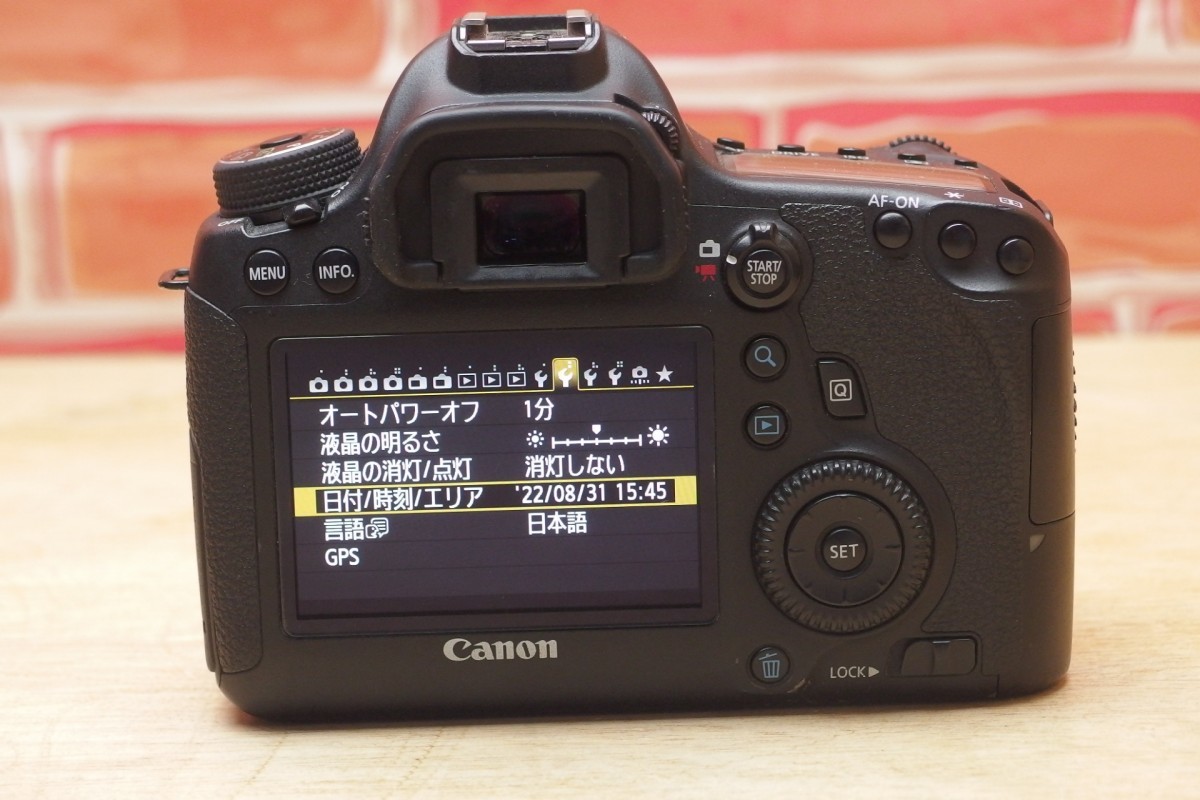 Canon EOS 6D ボディ ベルトクリップ ピストルグリップ三脚付き 無線 
