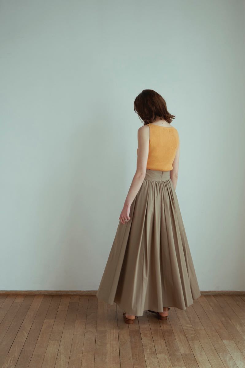 CLANE VOLUME MAXI SKIRT