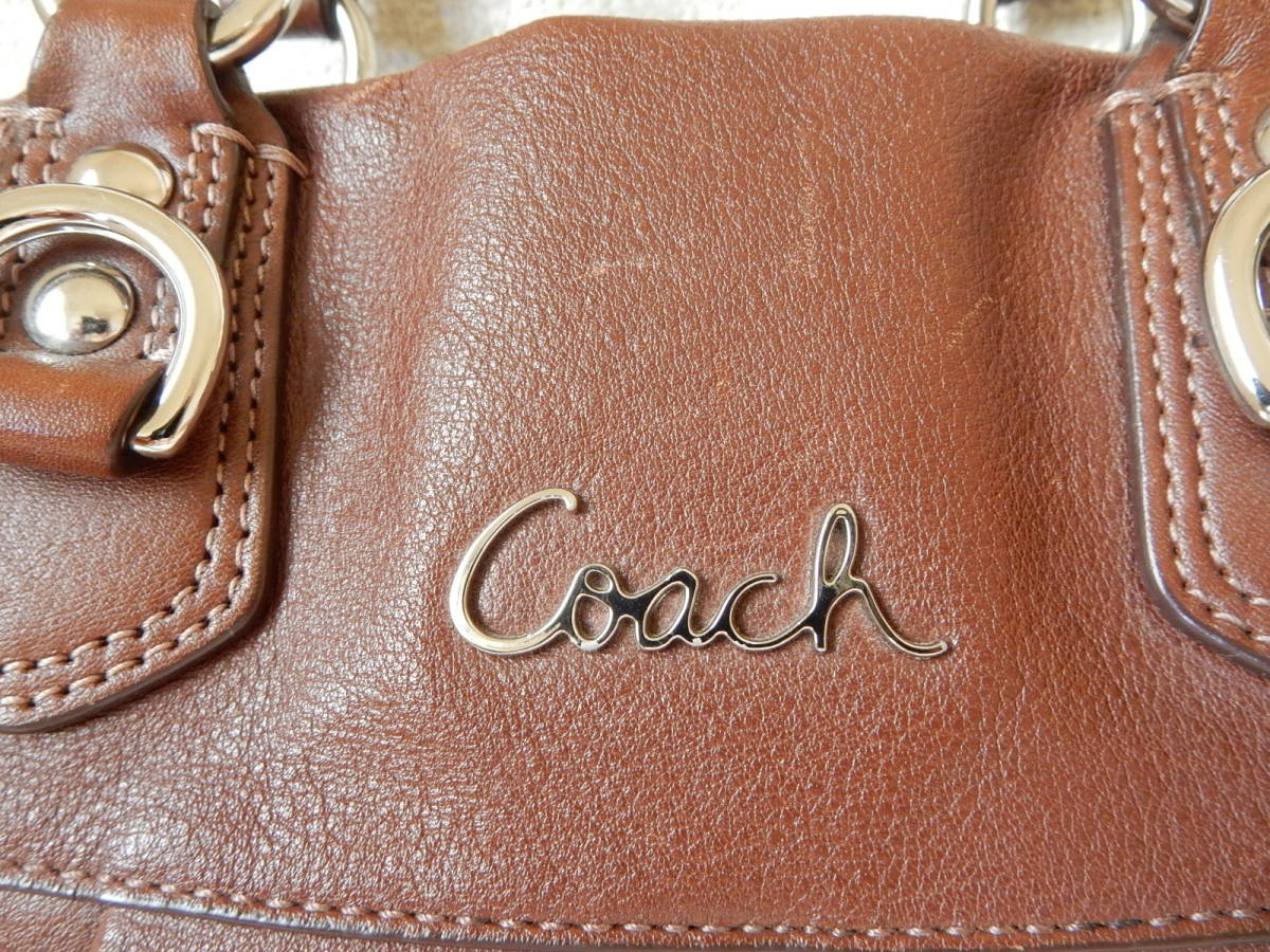 本革☆COACH(コーチ)☆B5対応☆3ルーム☆2WAYトートバッグ(ショルダー付き)ブラウン(金具シルバー)No.K1094-F15513_フロントロゴ