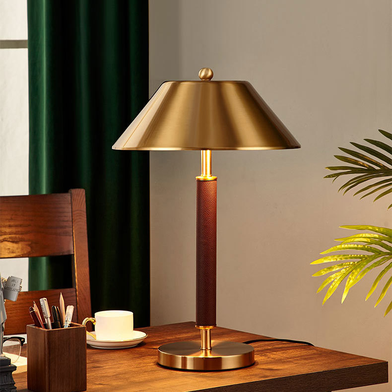 高級品市場 高級銅スタンド テーブルライト LED 照明 高品質 HS010