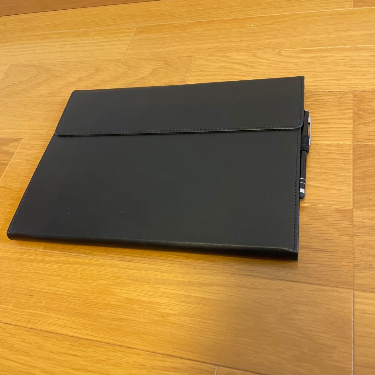 タッチペン付き Surface ケース Pro 8 