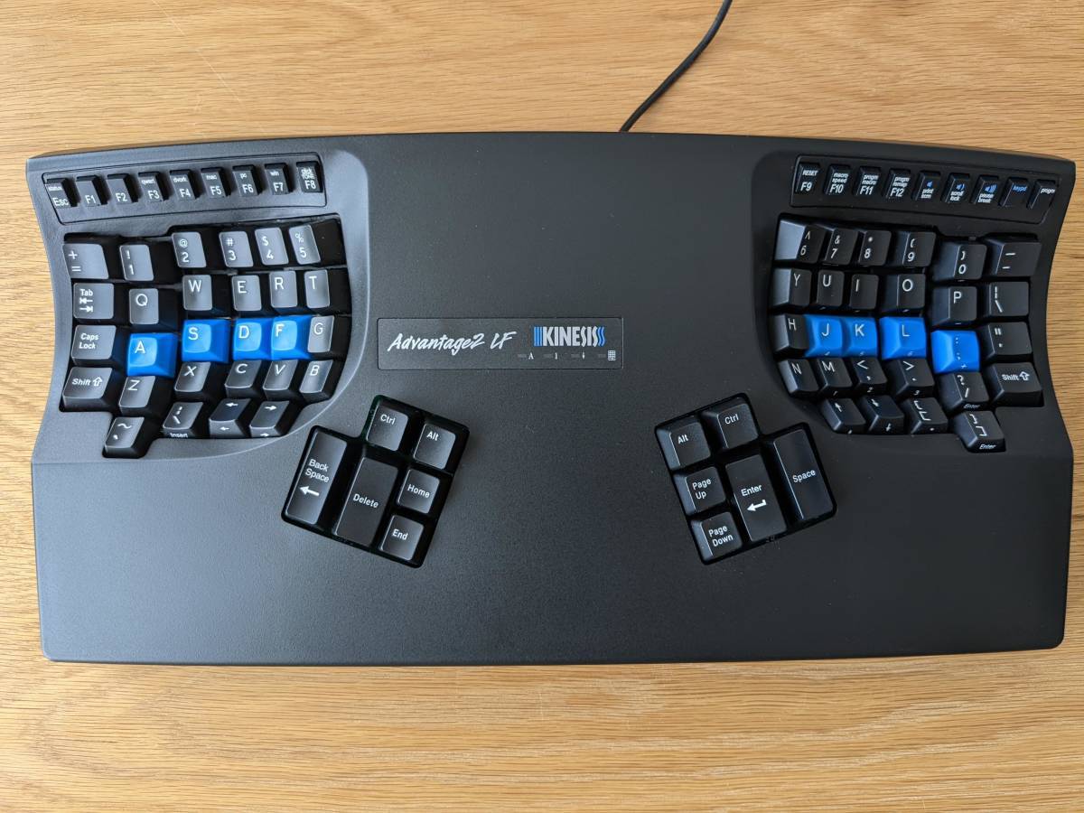国内初の直営店 KINESIS ADVANTAGE USB キーボード 英語配列 赤