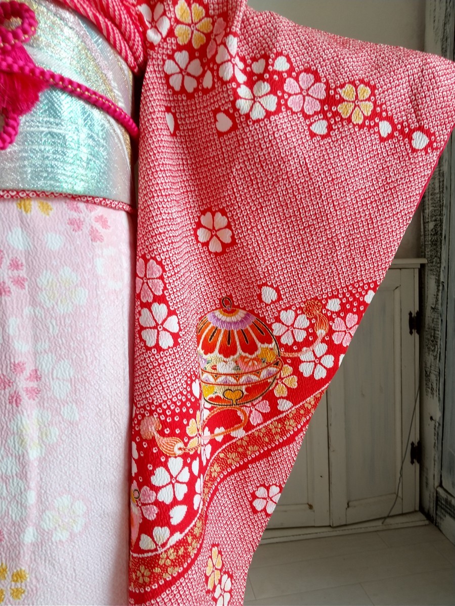 ピンクに赤の鹿の子模様の着物にキラキラだらり帯 | noonanwaste.com