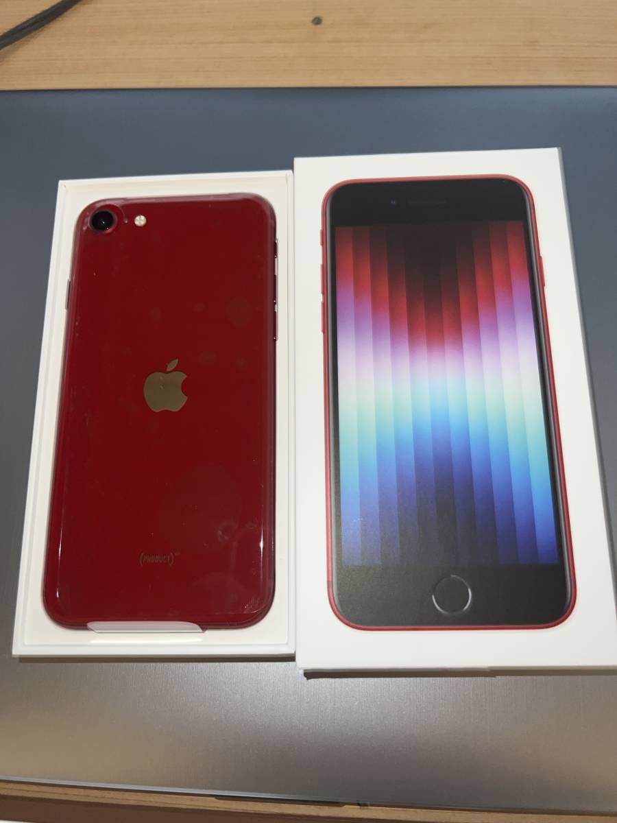 【ほぼ新品】iPhone SE 64GB SIMフリー Apple スマートフォン 赤色 スマホ【開封後、初期の動作確認のみ】_画像1