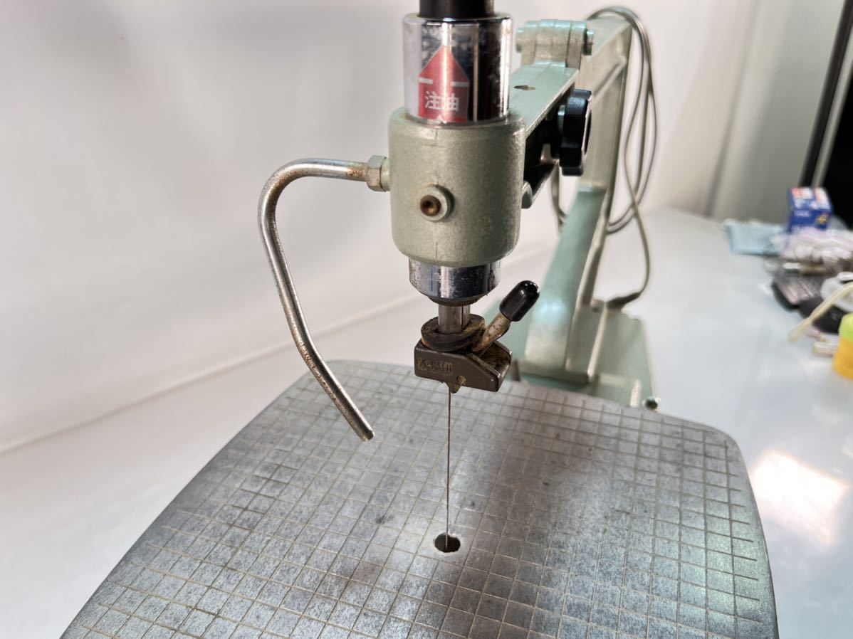 Yahoo!オークション - 動作確認済み makita マキタ 糸ノコ盤 Yahoo!オークション - 動作確認済み makita マキタ 糸ノコ盤