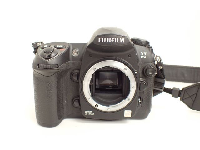 富士フイルム/FUJIFILM デジタル一眼レフカメラ ボディ FinePix S5 Pro