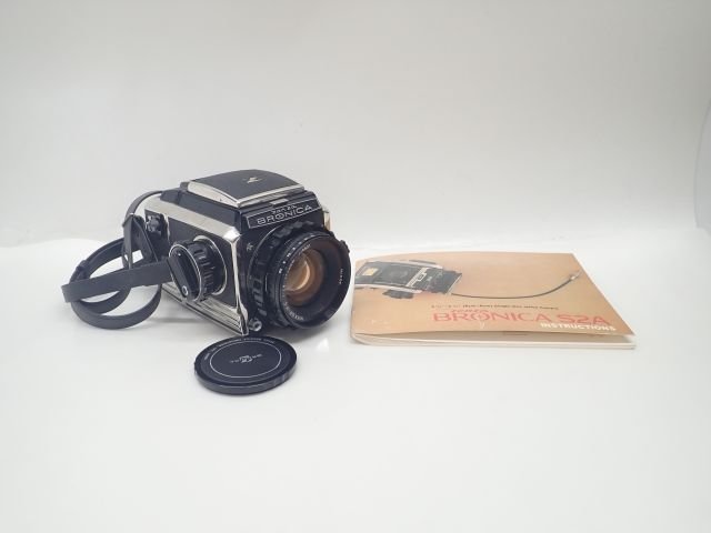 ZENZA BRONICA ゼンザブロニカ S2A 後期型 中判カメラ フィルムカメラ + NIKKOR-H・C 75mm F2.8 レンズ 説明書付き ¶ 671D9-1