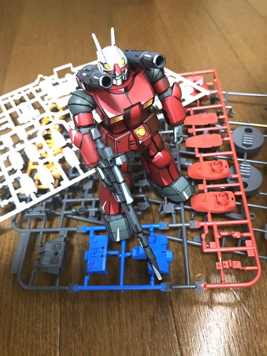イラスト風塗装 V作戦HGキット 1/144 ガンダム ガンキャノン イラスト風塗装 V作戦HGキット 1/144 ガンダム ガンキャノン