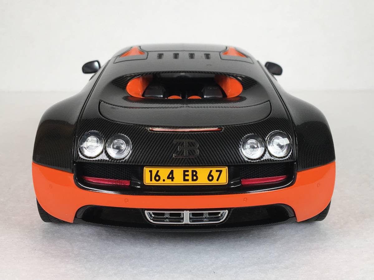 ブガッティ ヴェイロン ワールドレコードエディション 1/18, AUTO art