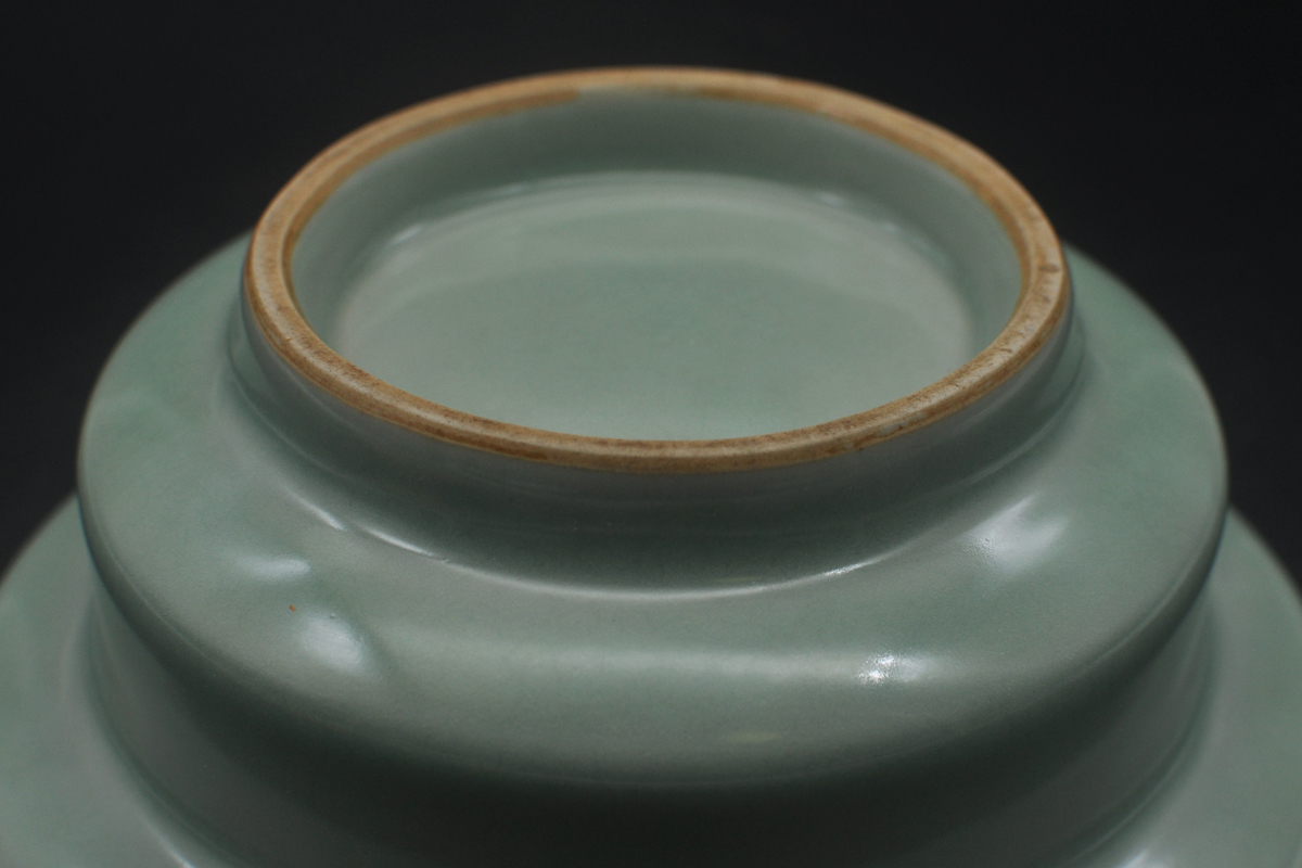 ☆日曜特別出品☆唐物古玩古董宋時代龍泉窯魚紋青磁筆洗-