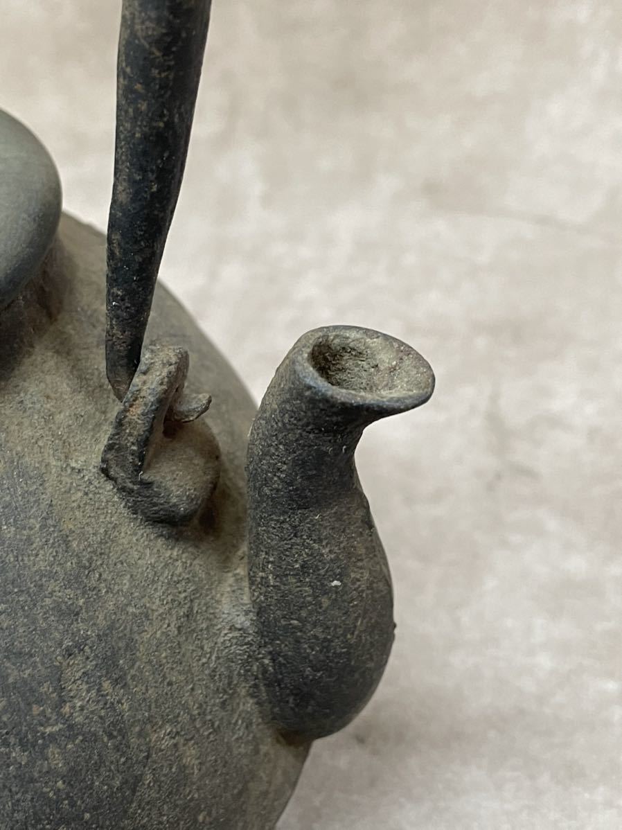 奈良発 金龍堂造 鉄瓶 煎茶道具 茶器 古い 骨董品 コレクション 銘あり 鉄茶瓶 鉄小瓶 急須 古い鉄瓶 銘あり