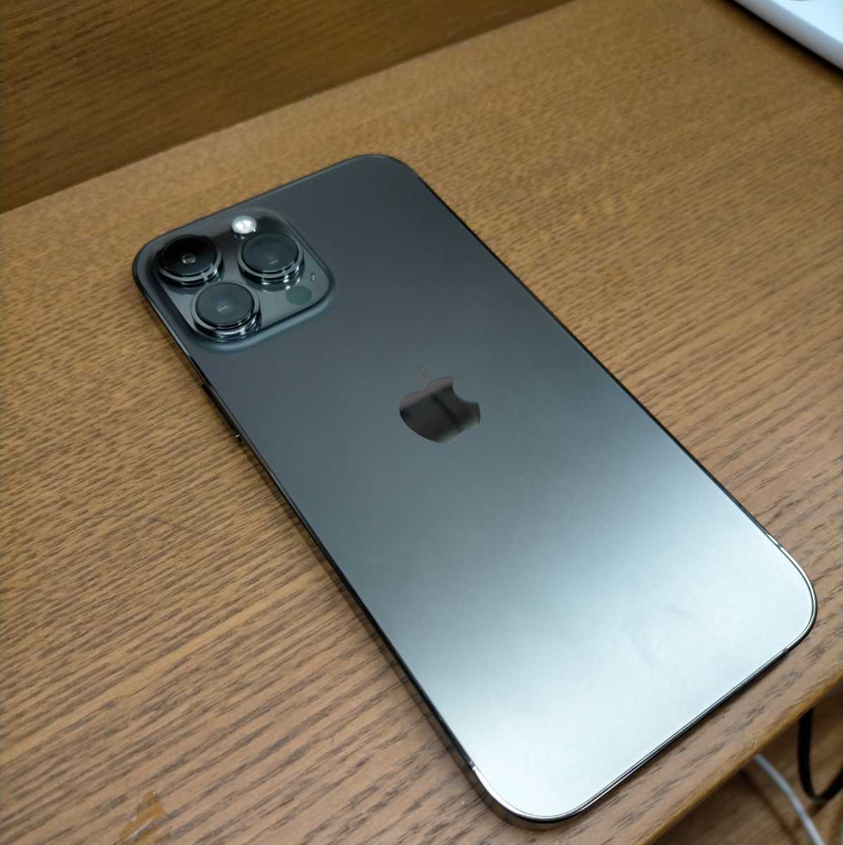 iPhone 11 Pro シルバー 256GB SIMフリー バッテリー93% - library 