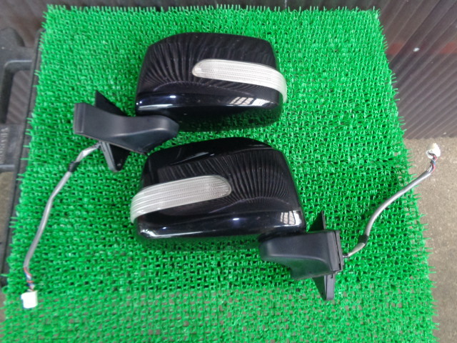 * L150S L152S Move door mirror left right black X05 turn signal attaching *