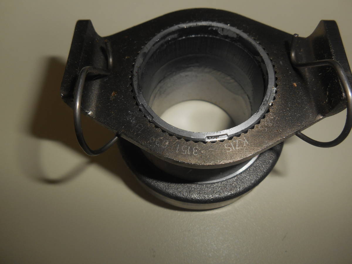 BMW E10 (68-73)　ザックス Clutch Release Bearing だと思います。_画像2