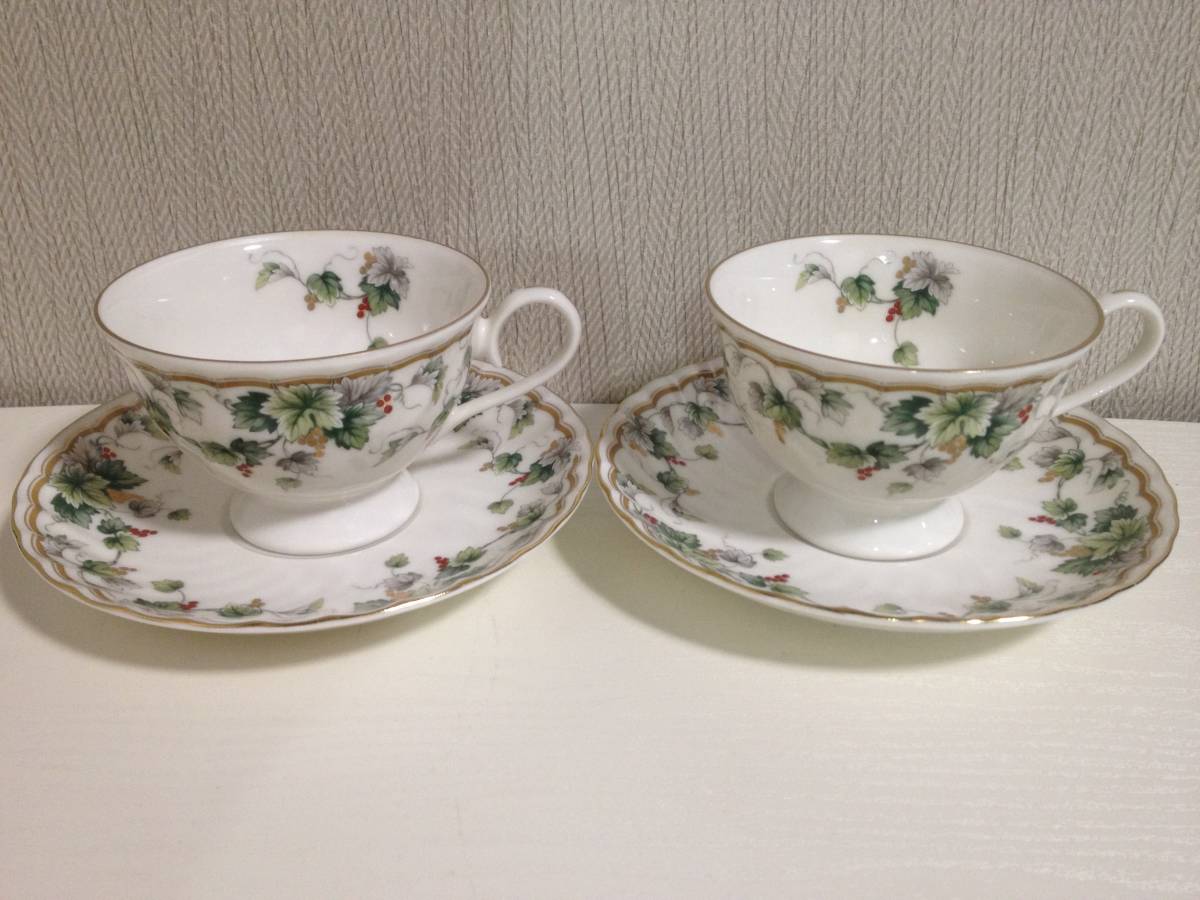 NARUMI ナルミ 鳴海製陶 Fine China カップ＆ソーサー アルページュ 葡萄 ペア コーヒー ティーカップ お皿 金彩 茶器 の画像1