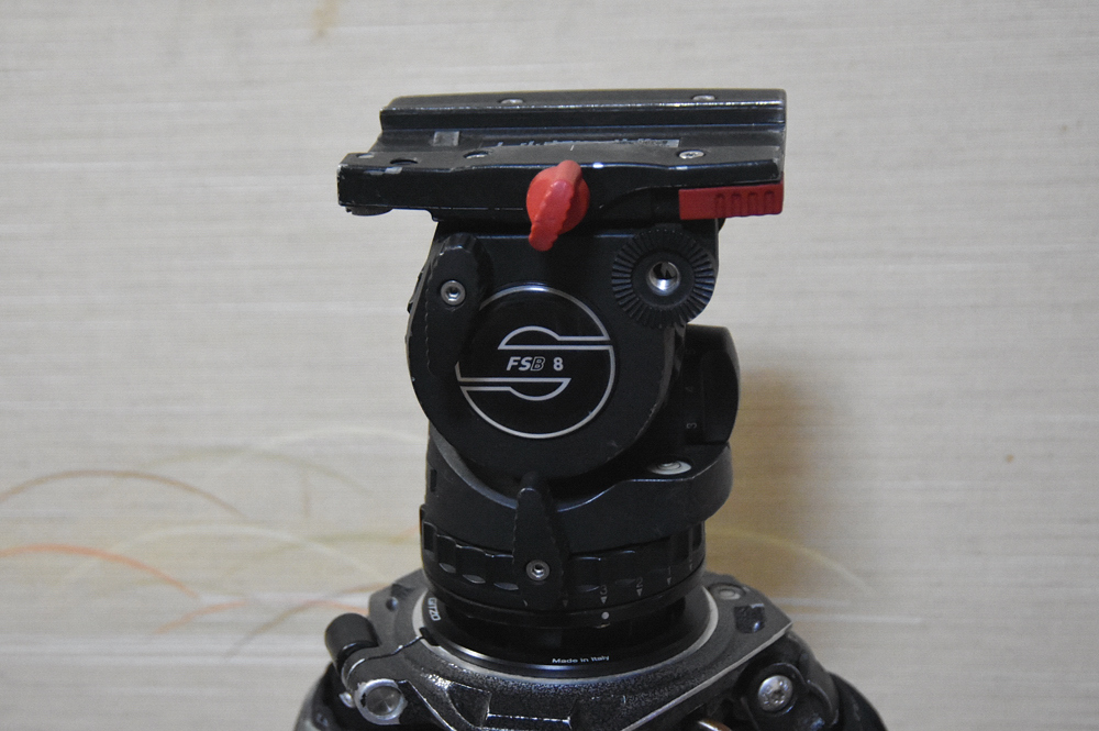 Sachtler ザハトラー FSB8ビデオ雲台 + Gitzoカーボン三脚 + Manfrotto 三脚用バッグ