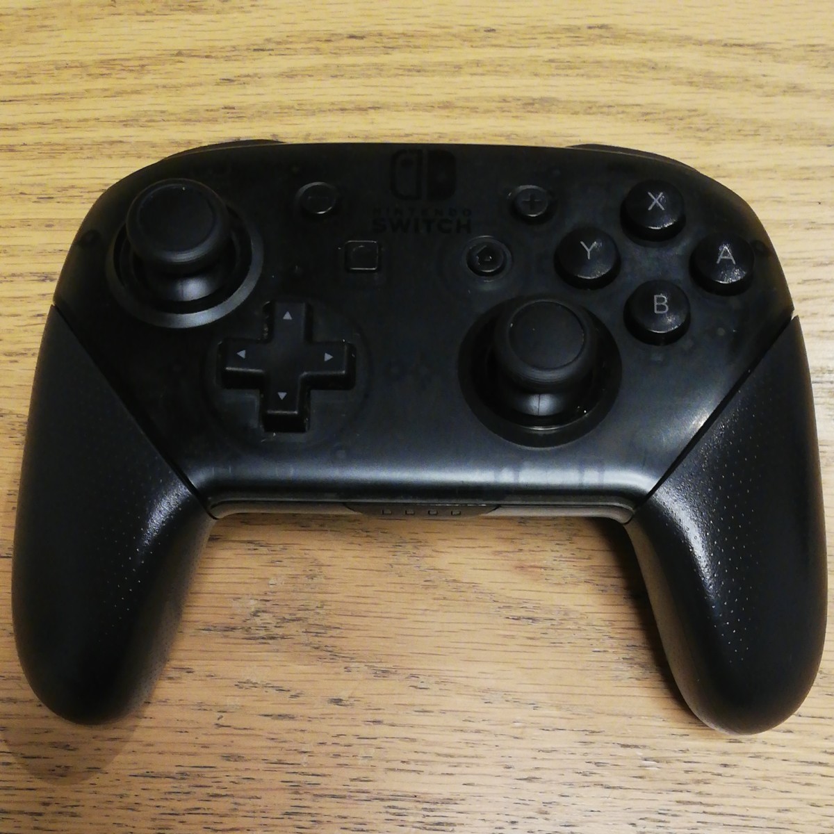 Nintendo Switch プロコントローラー 純正品