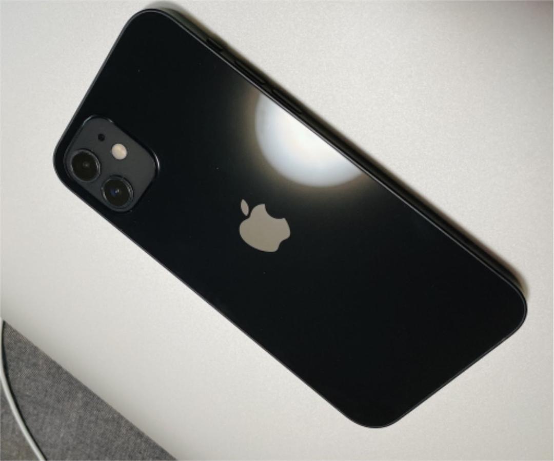 超可爱 Apple ブラック　SIMフリー 128GB iPhone12 スマートフォン本体