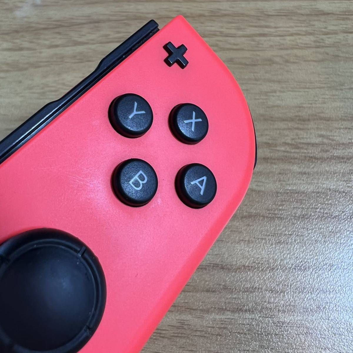 R3632 Nintendo Switch ジョイコン Joy-Con 右 ( R ) 任天堂 ネオンレッド 動作確認済み 保証あり