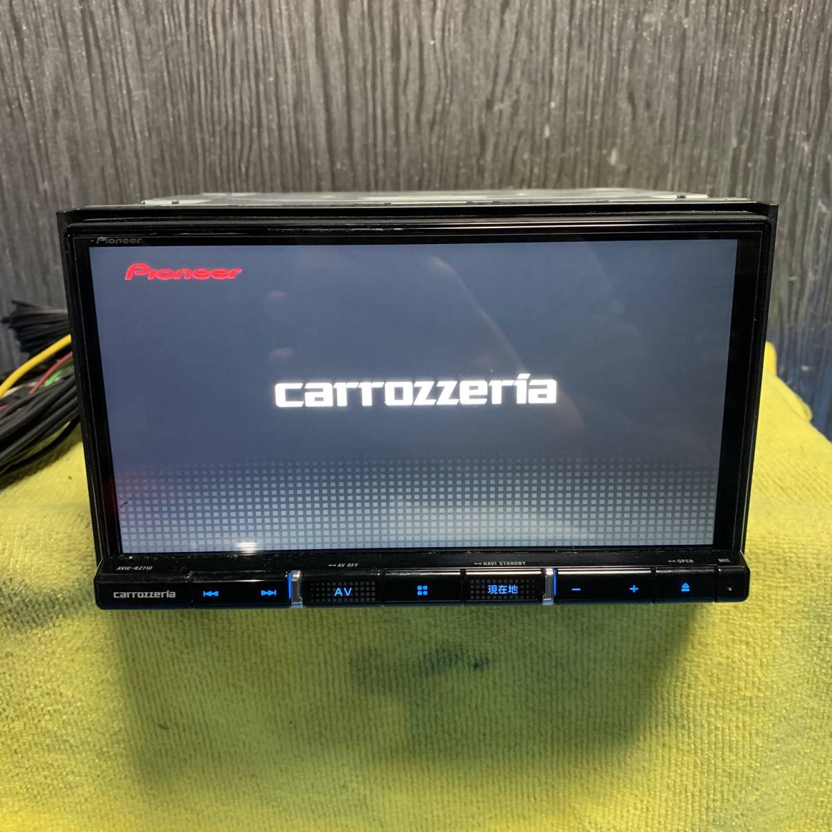 喜ばれる誕生日プレゼント 美品 pioneer carrozzeria avic-rz710