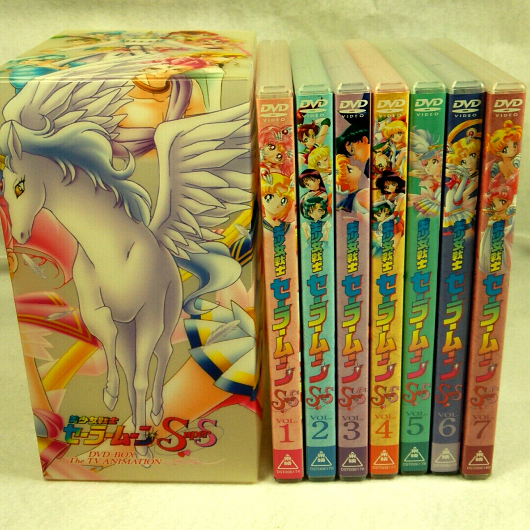 DVD 　初回版　美少女戦士セーラームーン　1～5期 全巻 BOX付