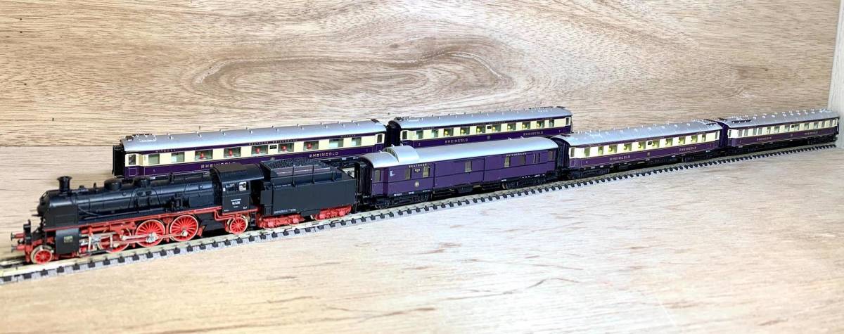 Yahoo!オークション - ARNOLD Nゲージ 2543/ DRG ドイツ帝国鉄道 Yahoo!オークション - ARNOLD Nゲージ 2543/ DRG ドイツ帝国鉄道