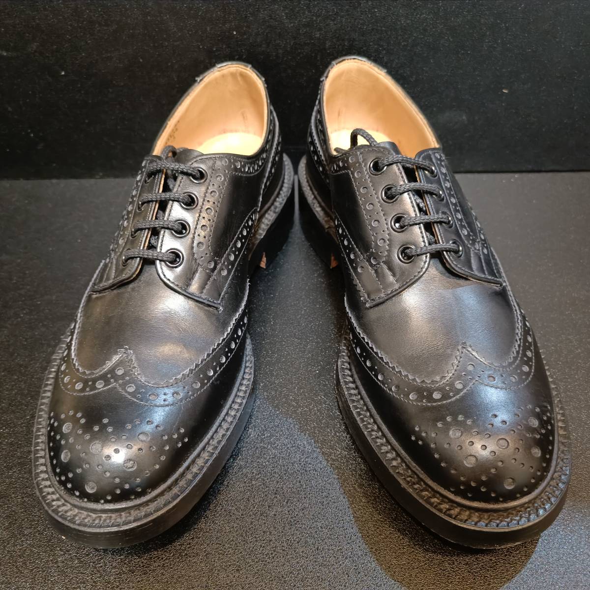 素晴らしい価格 トリッカーズ(Tricker's)JS7302 フルブローグ
