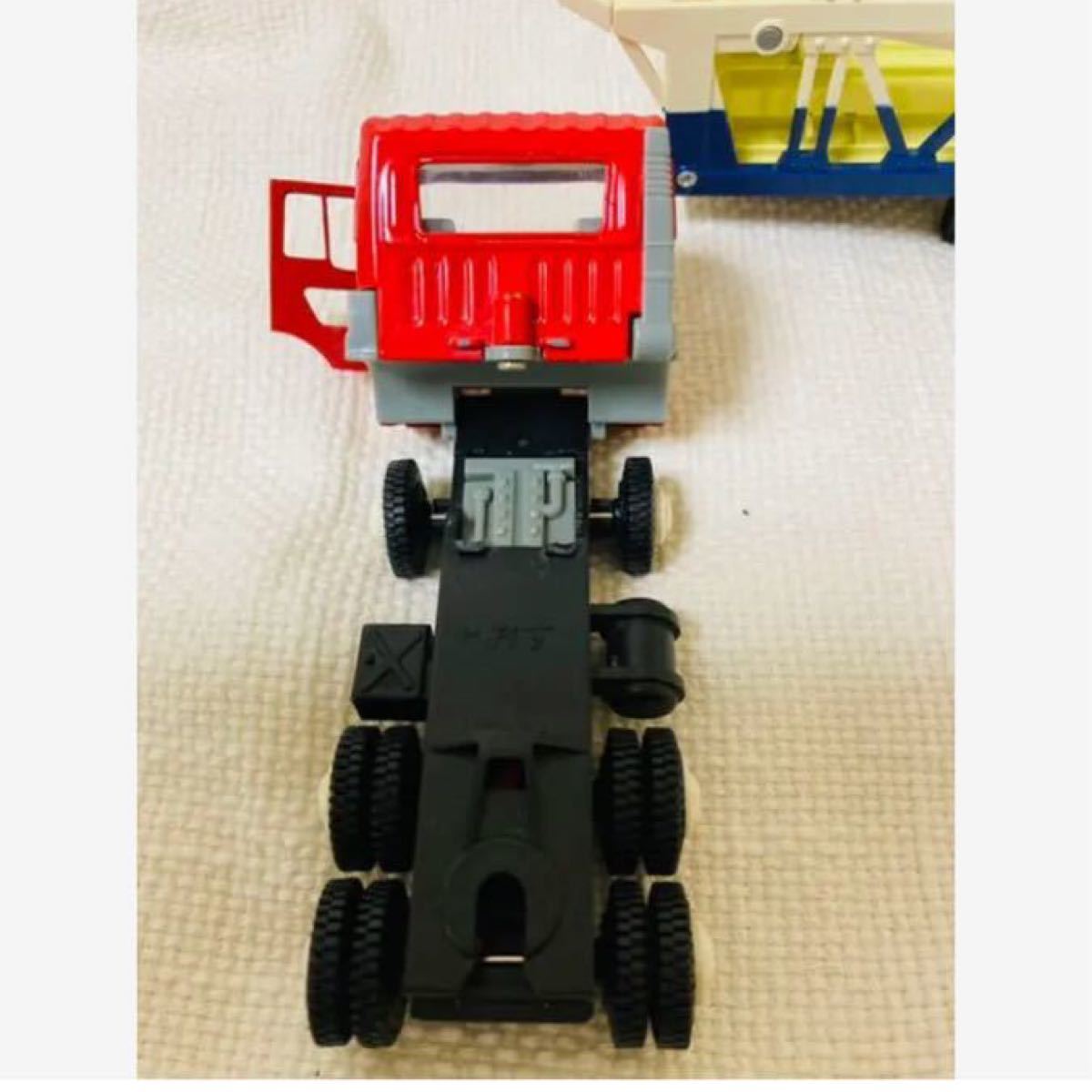 ダイアペット 大型 日野オートキャリアカー 付属のミニカー付 1 ダイアペット 大型 日野オートキャリアカー 付属のミニカー付 1