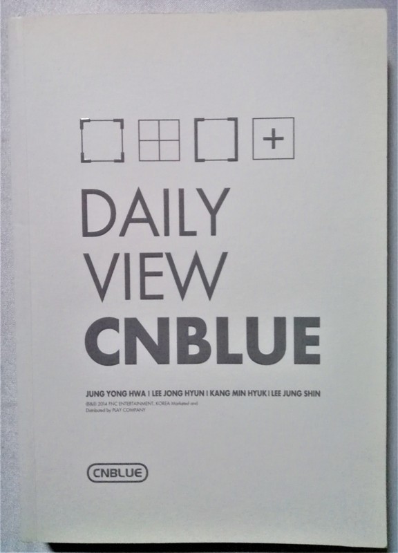 中古フォトブック　『 2014 CNBLUE 1ST Self-Camera Edition [CNBLUE DAILY VIEW] 』_画像1