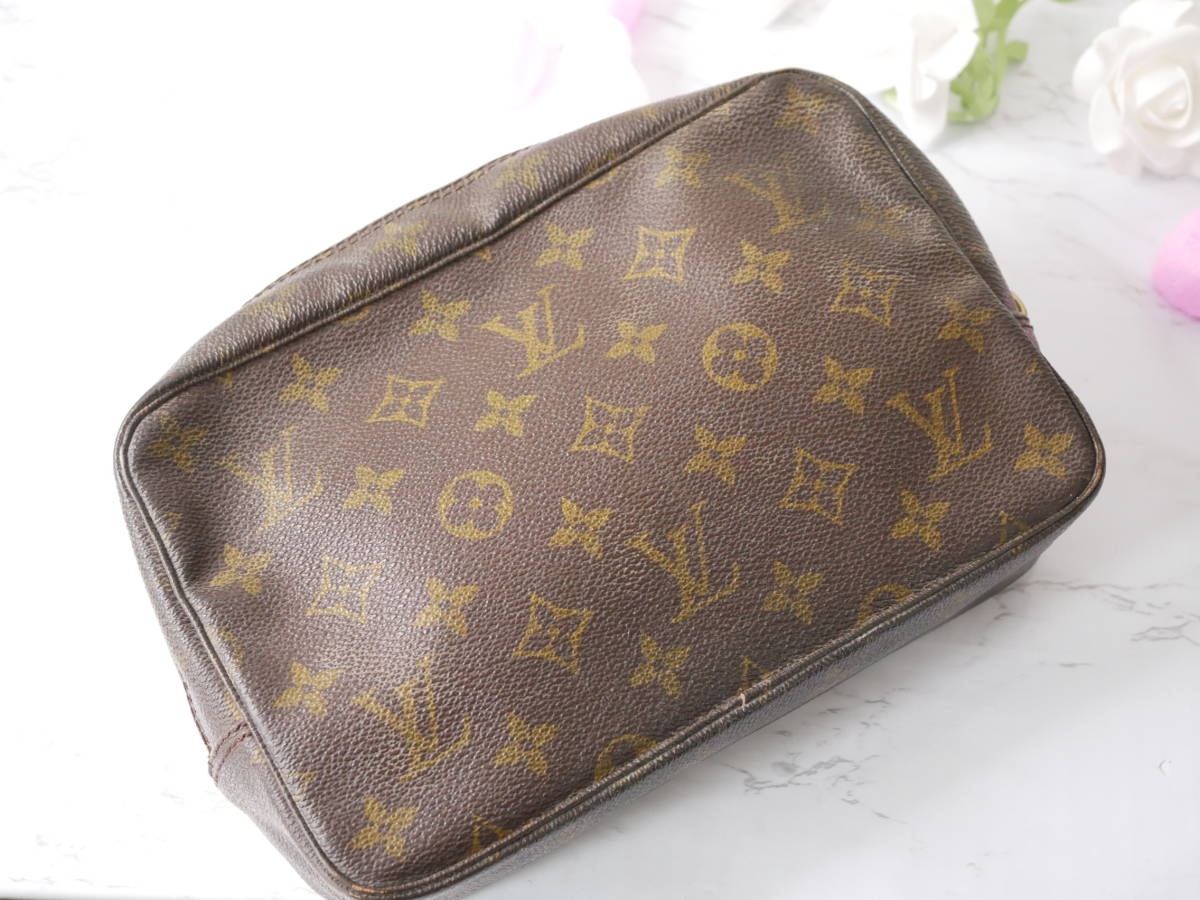 LOUIS VUITTON ルイ・ヴィトン モノグラム トゥルーストワレット 23