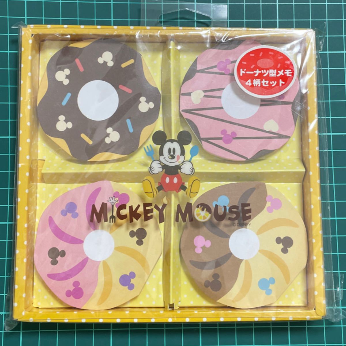 新しく着き 最終価格 ディズニー ドーナツ ダイカットメモ レア ダイカットミニメモ&消しゴム ディズニーストア ダイカットメモ 2点セット