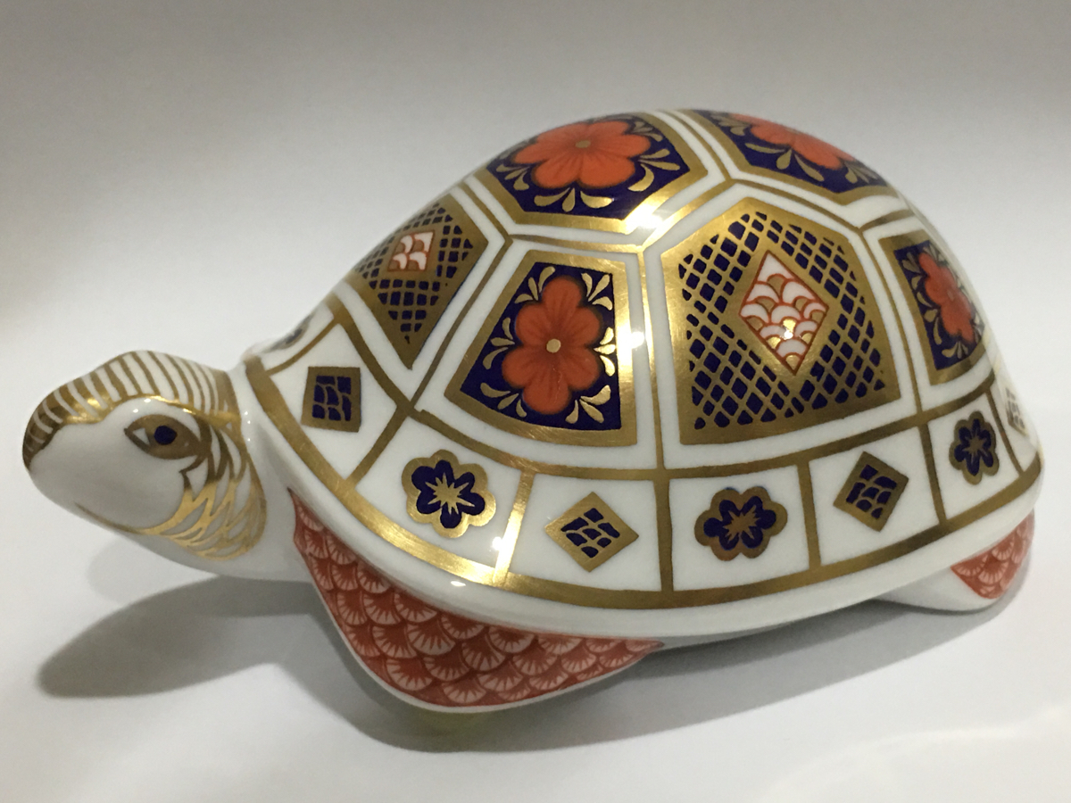 《送料無料》ロイヤルクラウンダービー イマリ 伊万里 亀 カメ ペーパーウェイト (フィギュリン) Royal Crown Derby Paperweight 皇冠德比_画像2