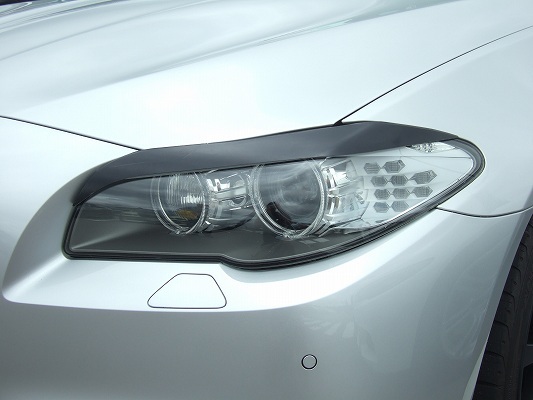 BMW F10/F11 前期型 LCI前 5シリーズ FRP製 アイライン 純正色塗装済み