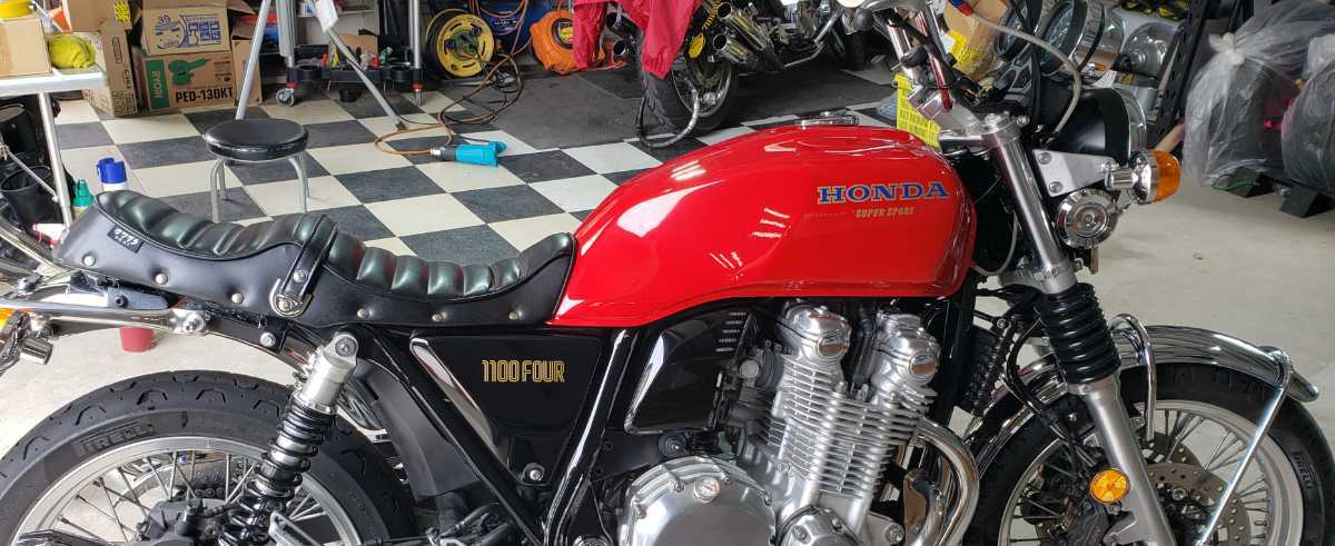 Yahoo!オークション - ヨンフォア仕様 カワグチシート CB1100 Yahoo!オークション - ヨンフォア仕様 カワグチシート CB1100