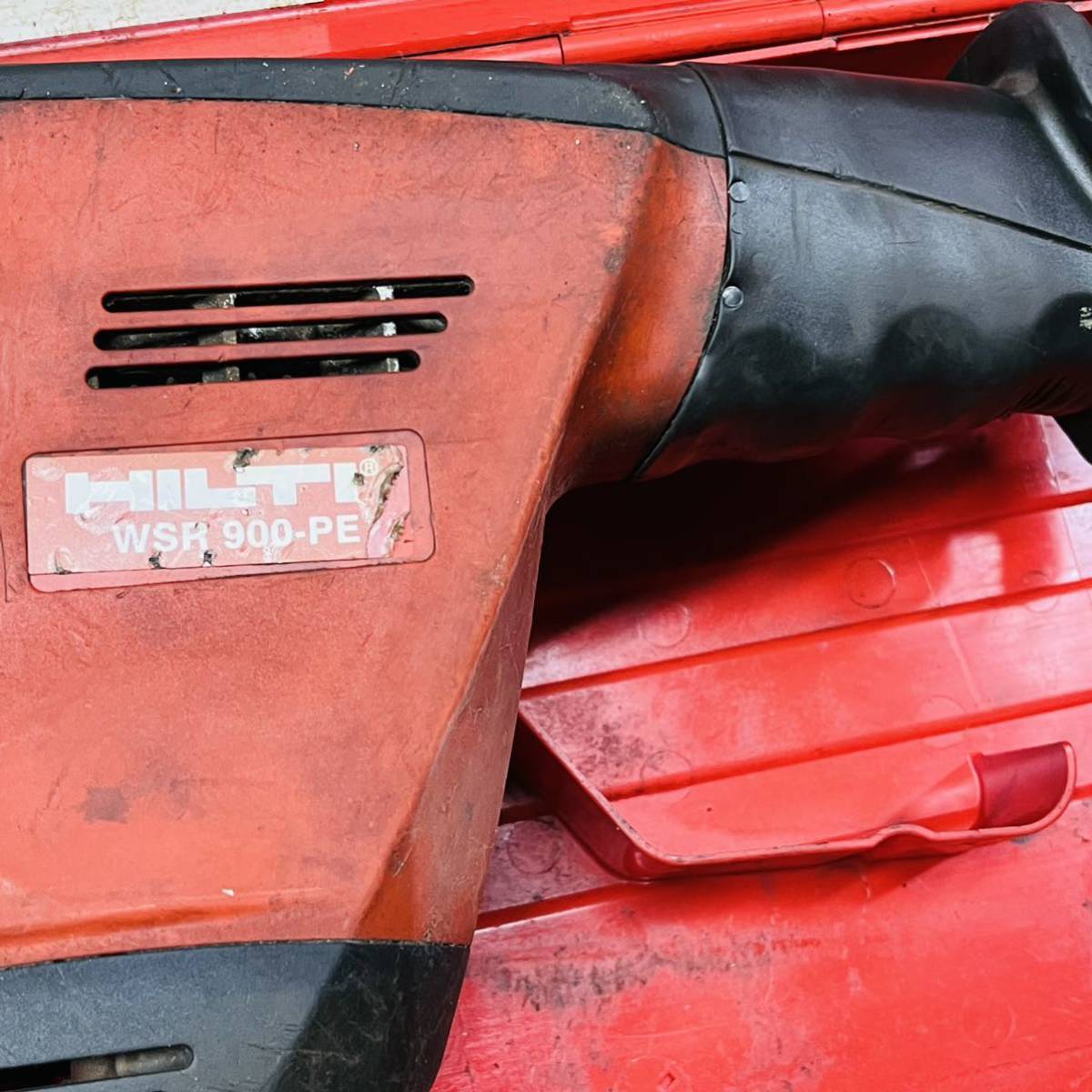 中古動作品 HILTI ヒルティ レシプロソー セーバーソー WSR900 中古動作品 HILTI ヒルティ レシプロソー セーバーソー WSR900
