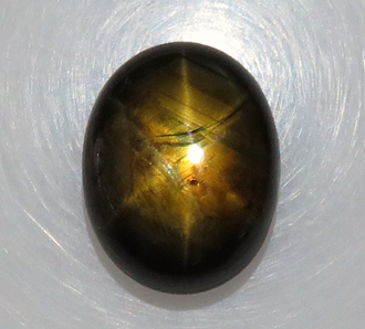 華麗 Chantaburi Thama 3.32ct ルース ゴールデンスターサファイア