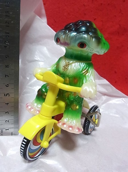超目玉枠】 ゴジラ怪獣 マタンゴ 麻美 三輪車/ソフビ/M1号 ゴジラ